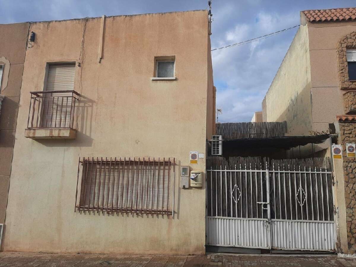 La vivienda en El Ejido dispone de garaje. Foto: Solvia.