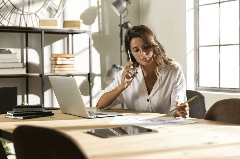 El teletrabajo permite mejorar la conciliación familiar. Imagen: Freepik.