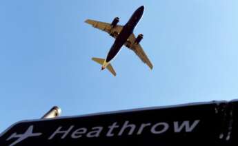 Cartel del aeropuerto de Heathrow. EFE