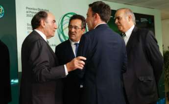 El presidente de Iberdrola, Ignacio Sánchez Galán (i) en la gala de los Premios Globales al Proveedor del Año 2023. Foto: IBERDROLA