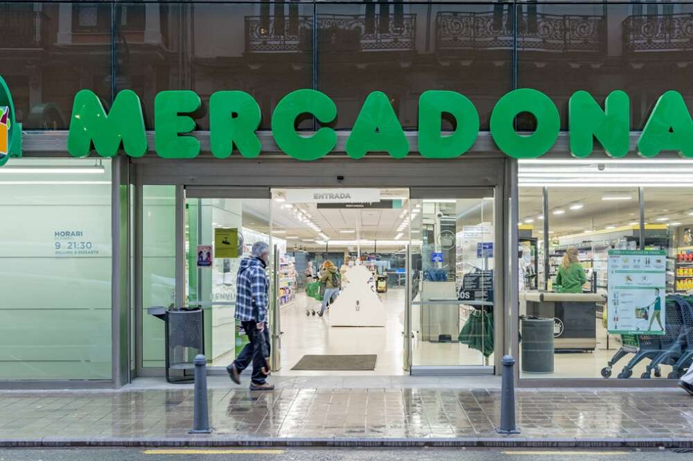 Entrada de una tienda de Mercadona