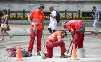 Los salarios por convenio suben el 3,49% hasta noviembre. inflación. Foto EFE-Luis Tejido