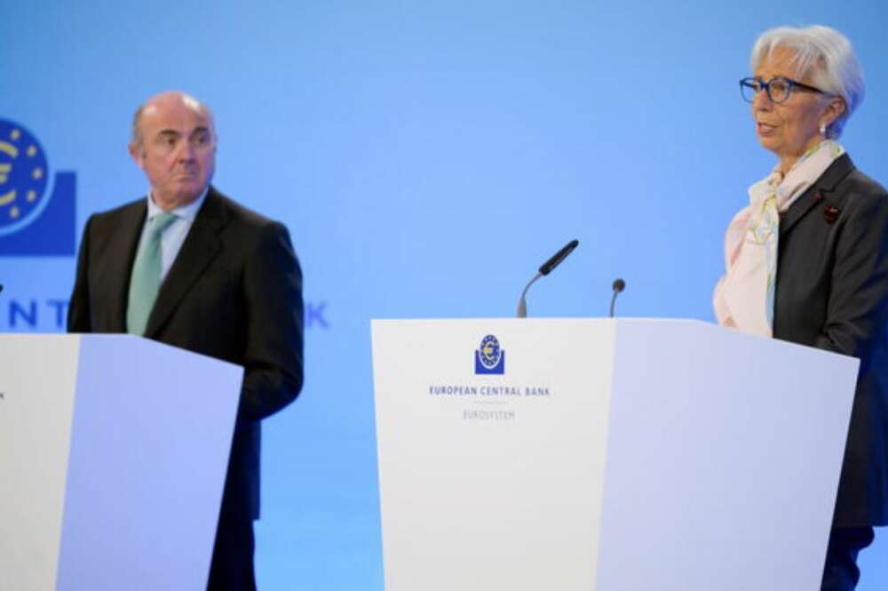 Luis de Guindos, vicepresidente del BCE (izq.), y Christine Lagarde, presidenta del BCE (dcha). EFE
