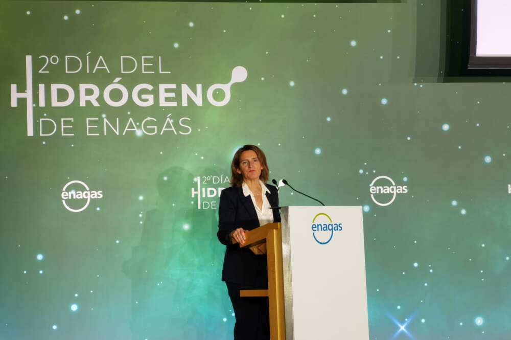 La Vicepresidenta tercera y Ministra para la Transición Ecológica y el Reto Demográfico, Teresa Ribera, inaugura el II Día del Hidrógeno de Enagás. Foto: Raúl Masa