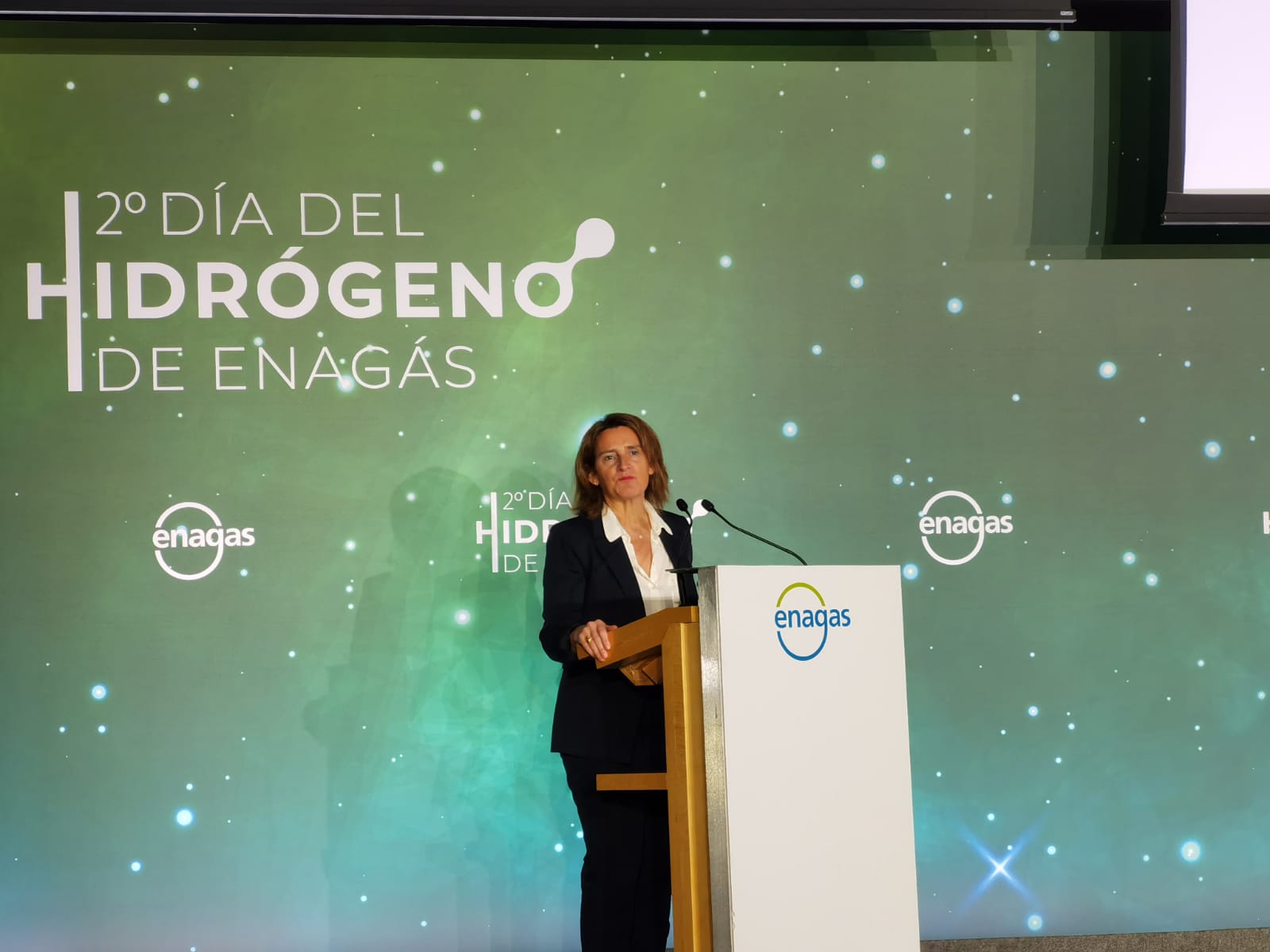 La Vicepresidenta tercera y Ministra para la Transición Ecológica y el Reto Demográfico, Teresa Ribera, inaugura el II Día del Hidrógeno de Enagás. Foto: Raúl Masa