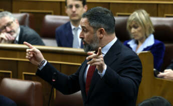 MADRID, 07/02/2024.- El líder de Vox, Santiago Abascal durante la sesión de control del Gobierno este miércoles celebrado en el Congreso en un ambiente político marcado por las tractoradas de los agricultores, la tramitación de la ley de Amnistía y la campaña electoral gallega. EFE/JJ Guillén