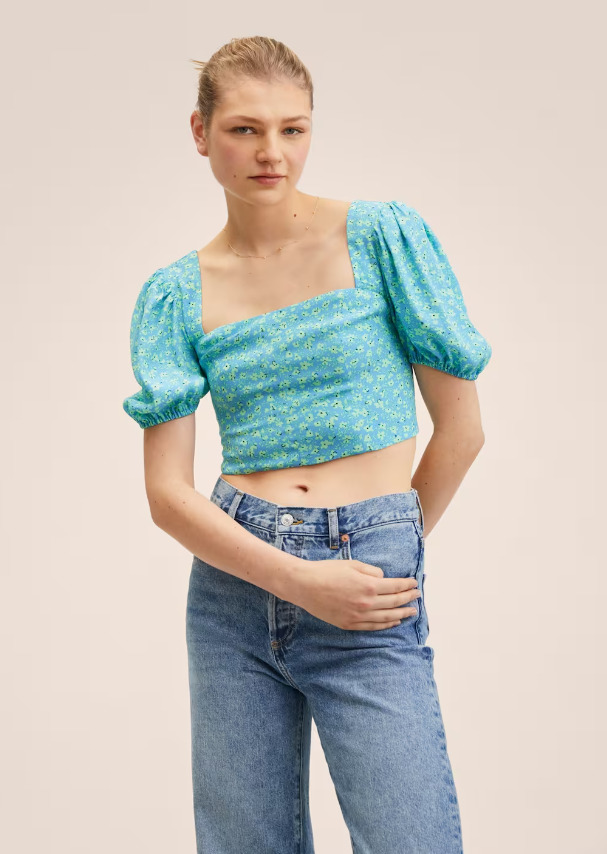 Las blusas de Mango Outlet: blusa crop estampada