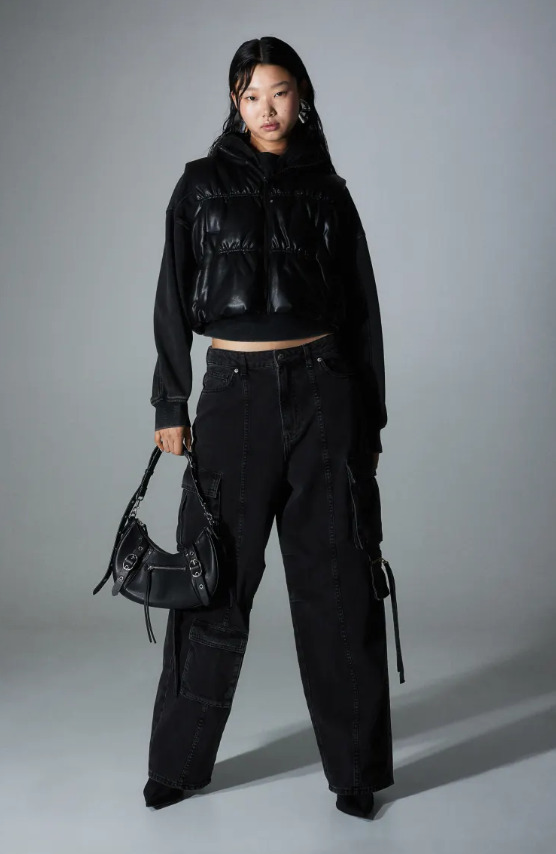 El chaleco puffy brillante de H&M en color negro