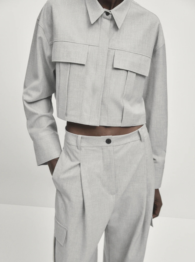 La camisa crop con bolsillos de Massimo Dutti online