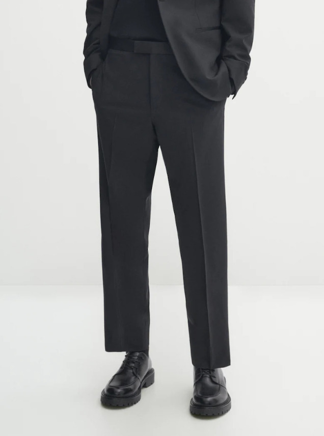 El pantalón de traje para hombre de Massimo Dutti smoking