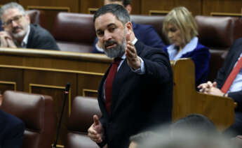 MADRID, 07/02/2024.- El líder de Vox, Santiago Abascal durante la sesión de control del Gobierno este miércoles celebrado en el Congreso en un ambiente político marcado por las tractoradas de los agricultores, la tramitación de la ley de Amnistía y la campaña electoral gallega. EFE/JJ Guillén