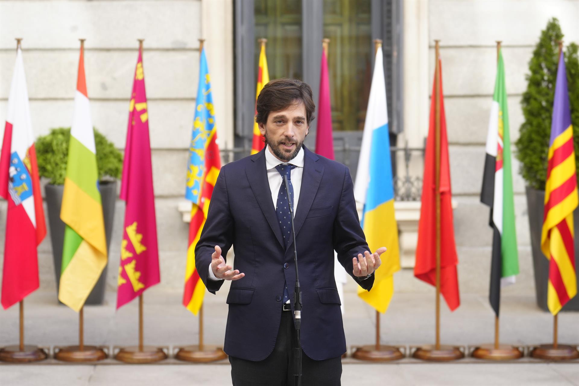 El portavoz de Ciudadanos en el Parlamento Europeo, Adrián Vázquez. EFE/ Borja Sanchez-Trillo