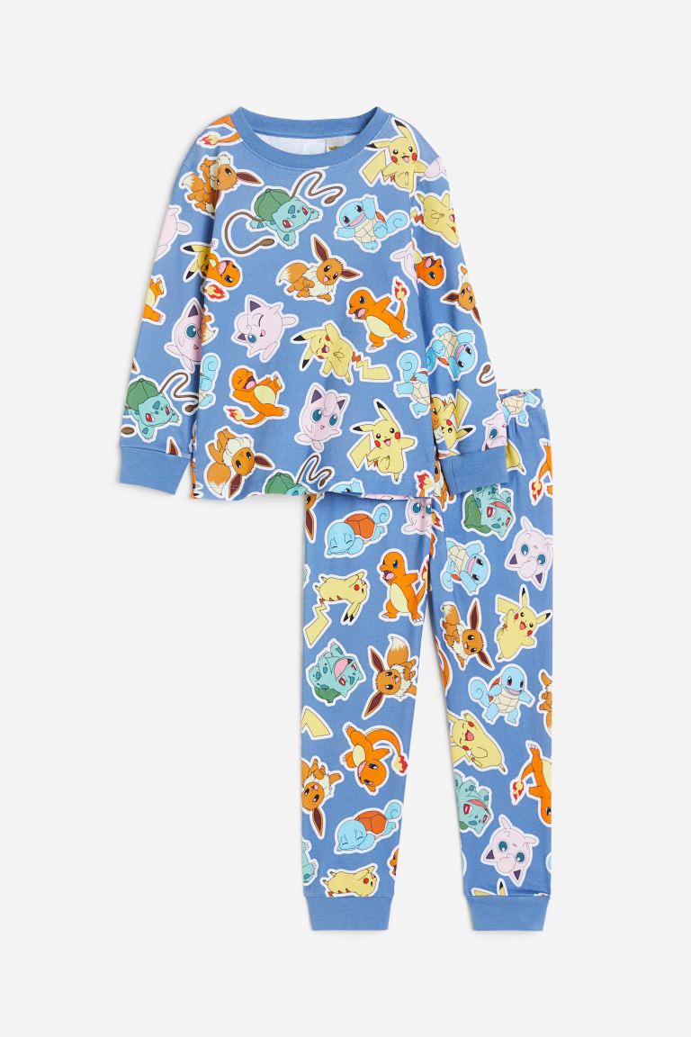 El pijama con estampado de Pokémon de la colección de pijamas para niños de H&M