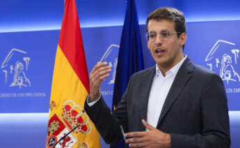 El portavoz de Sumar en la Comisión de Transición Ecológica y Reto Demográfico del Congreso de los Diputados, Jorge Pueyo. Foto: EFE.