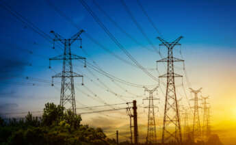 El sector eléctrico presume de superávit. Foto Freepik