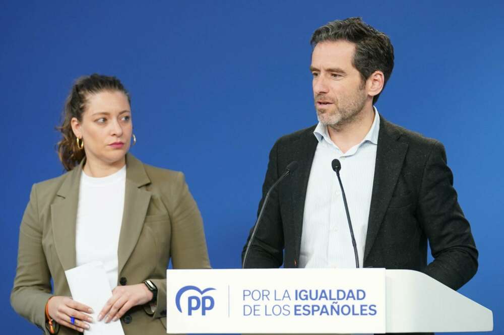 Sémper y Muñoz comparecen en rueda de prensa | Foto de Diego Puerta/PP