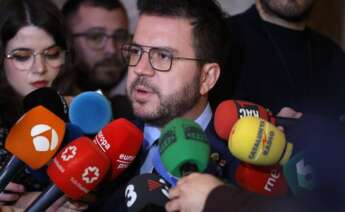 Pere Aragonès durante la atención a medios desde el Palau de la Generalitat | Foto de Rubén Moreno