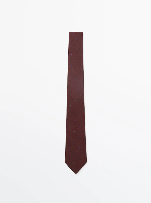 La corbata sarga de lunares de Massimo Dutti