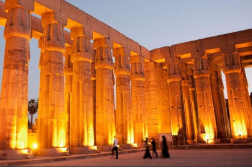 Luxor, Hegra y Agros
