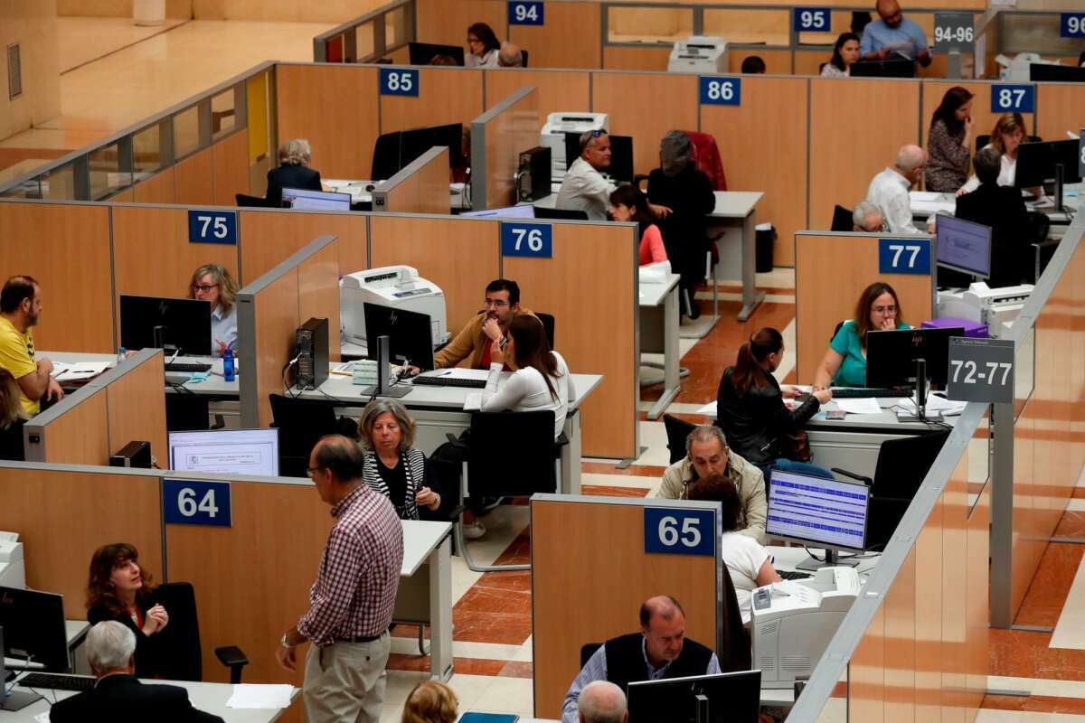funcionarios