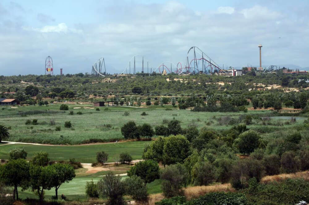 Vista de los terrenos próximos a Port Aventura en los que se instalará el complejo de Hard Rock en Tarragona. EFE/Jaume Sellart JAUME SELLART (EFE)