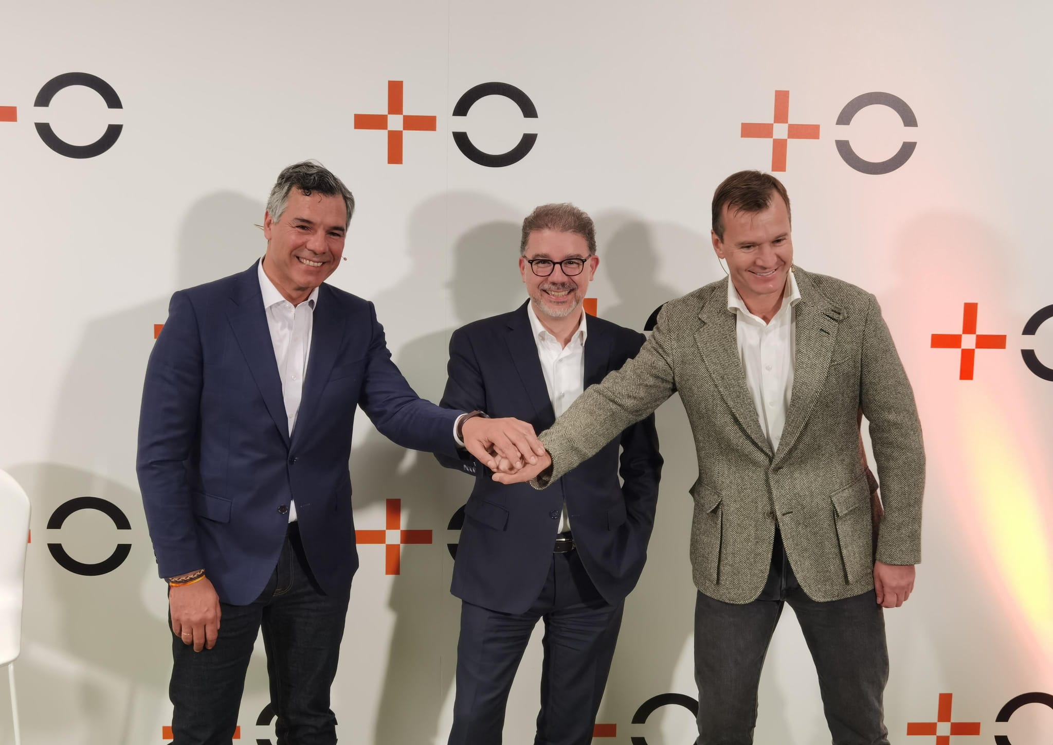 El equipo directivo de MásOrange con Meinrad Spenger como CEO