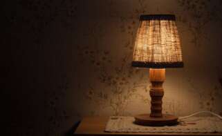 lámpara de noche de luz eléctrica
