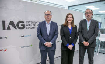 Luis Gallego, Carolina Martinoli y Fernando Candela. Foto: IAG.