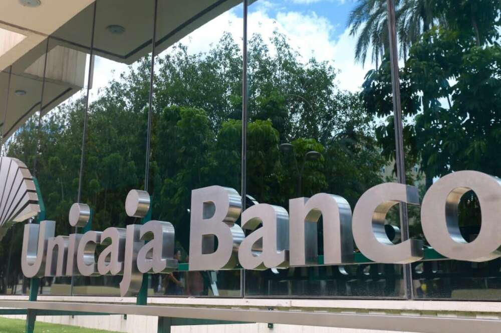 La entidad financiera pone a disposición de los clientes Bizum de forma gratuita, por lo que no deben pagar ningún tipo de coste adicional por su uso. Foto: Unicaja.