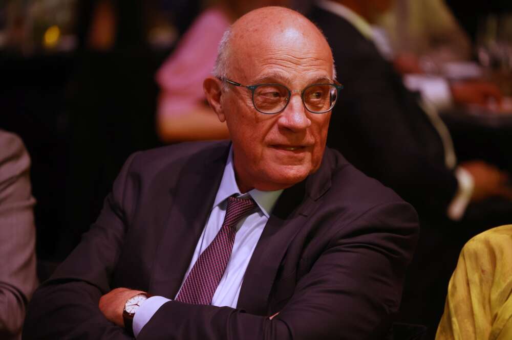 (Foto de ARCHIVO) El presidente del Banco Sabadell, Josep Oliu, durante la entrega de los 37 Premis Pimes que concede la patronal Pimec, en el Palau Sant Jordi, a 25 de junio de 2024, en Barcelona, Catalunya (España). La entrega coincide con la celebración del 50 aniversario de la patronal Pimec. Este año, Pimec reconocerá las mejores iniciativas empresariales desarrolladas en Cataluña durante el año 2023: Los Premios Pymes son solidarios y las donaciones que se recogen van destinadas al programa solidario empresa-segunda oportunidad, un servicio de acompañamiento a las personas empresarias y autónomas que se encuentran en situación de paro o en serias dificultades, y que ya ha atendido a más de 1900 personas. Kike Rincón / Europa Press 25 JUNIO 2024;PIMEC;PREMIOS;CATALUÑA;BARCELONA;PATRONAL; 25/6/2024