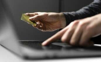 Alerta estafas online. Foto:Freepik