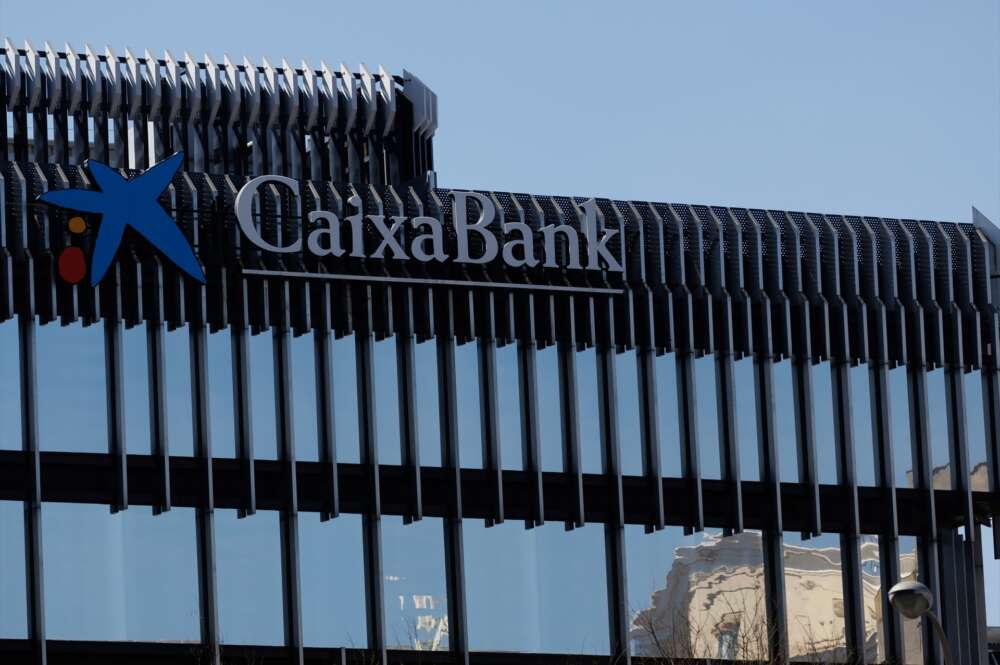 Caixabank advierte sobre una nueva estafa. Foto: Europa Press.