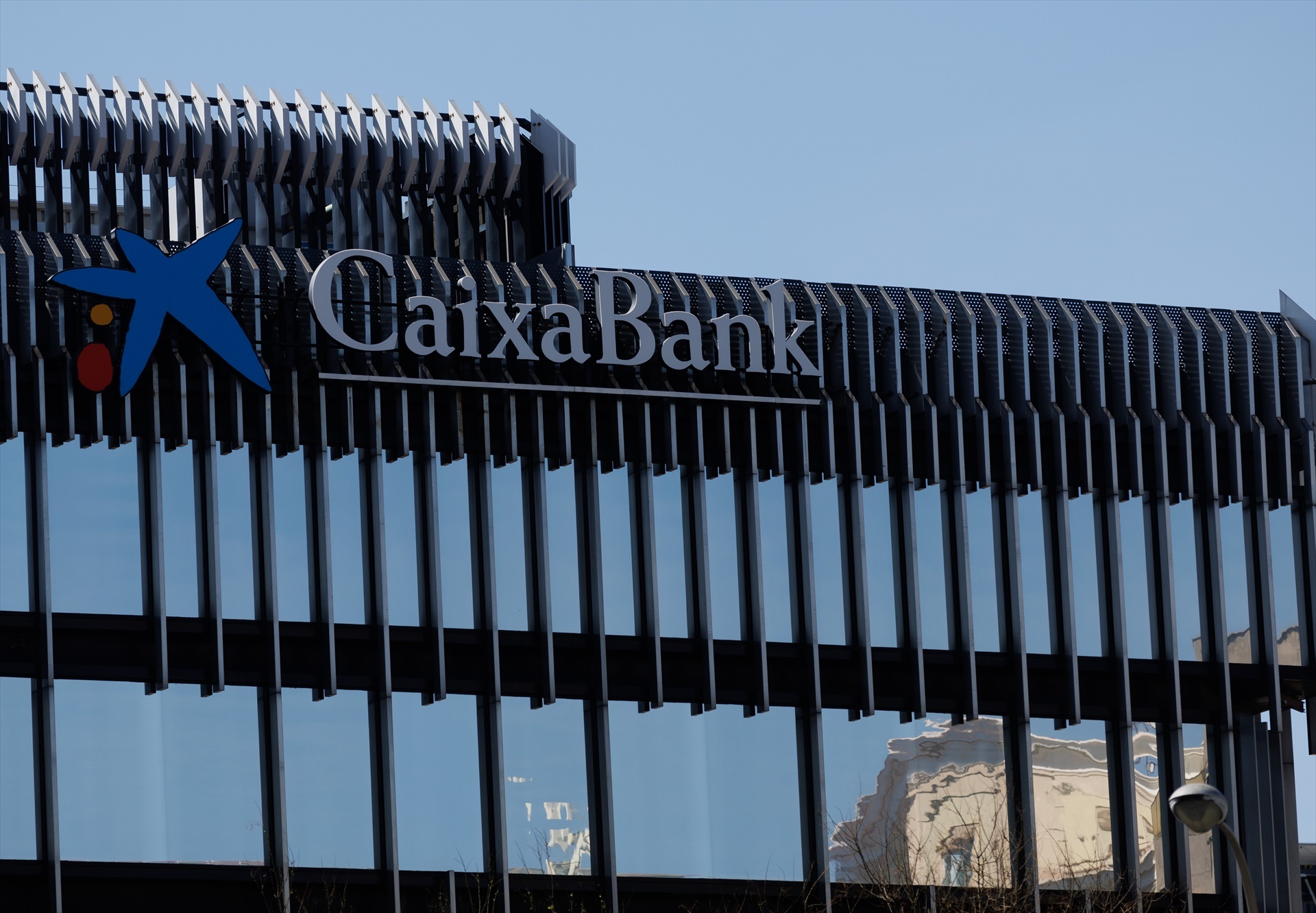 Caixabank advierte sobre una nueva estafa. Foto: Europa Press.