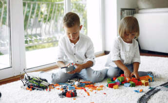 Los juguetes educativos y creativos ganan popularidad entre los más pequeños. Foto: Freepik