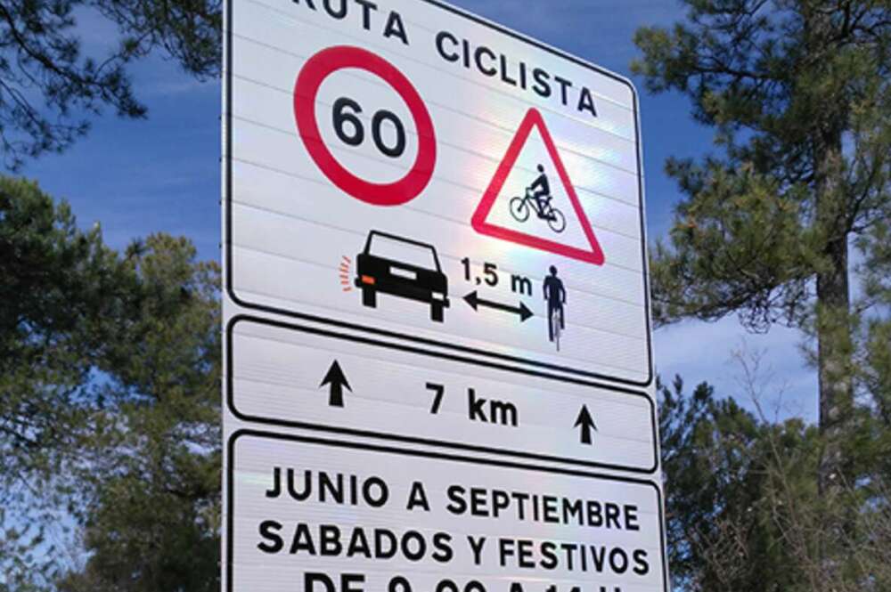 Señalización de las rutas de la DGT para ciclistas.