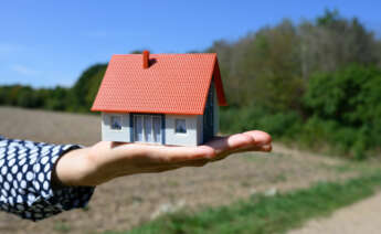 Servihabitat pone a la venta terrenos en zonas rurales