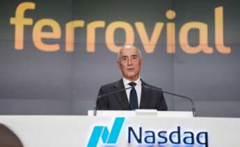 Archivo - El presidente de Ferrovial, Rafael del Pino, en el acto de toque de campana en la Bolsa de Nueva York el pasado mes de mayo