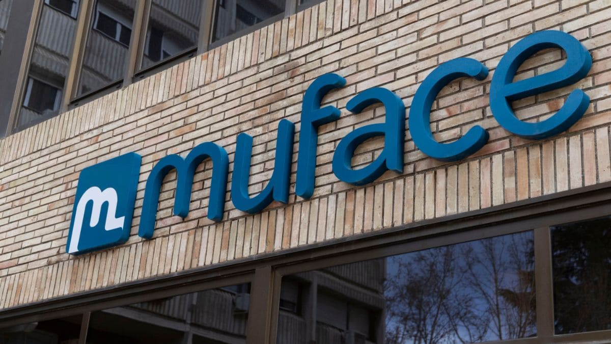 Funcionarios de Muface en peligro/médicos /