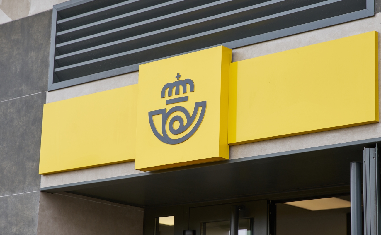 La mano de Saura ya se nota en Correos