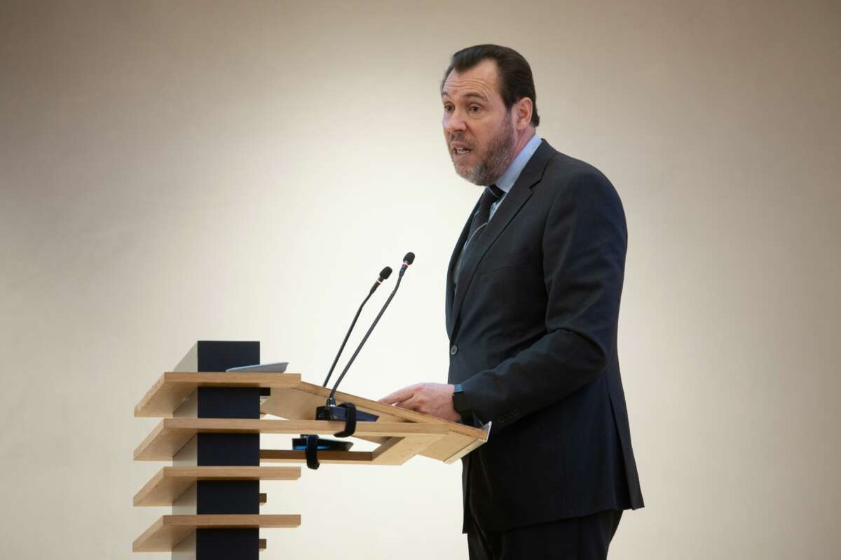 El ministro de Transportes y Movilidad Sostenible, Óscar Puente, a 6 de marzo de 2025, en Madrid (España).