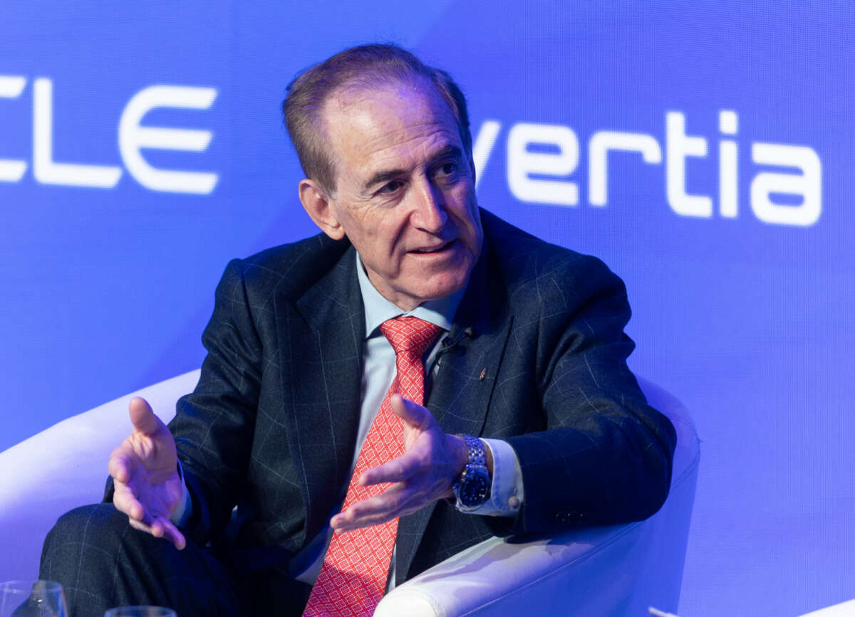 Huertas (Mapfre) cuestiona la decisión de Yolanda Díaz de aprobar la subida del SMI sin los empresarios Huertas (Mapfre) cuestiona la decisión de Yolanda Díaz de aprobar la subida del SMI sin los empresarios