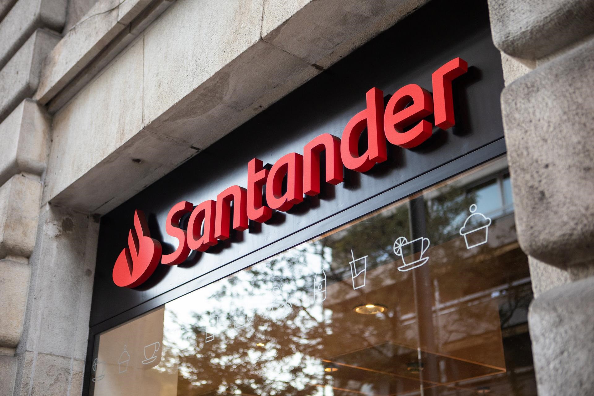 Logo de Banco Santander. Foto: Banco Santander.