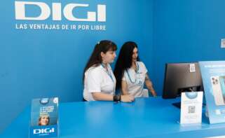 Archivo - Trabajadoras de DIGI.