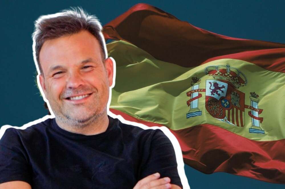 José Elías si se va de España