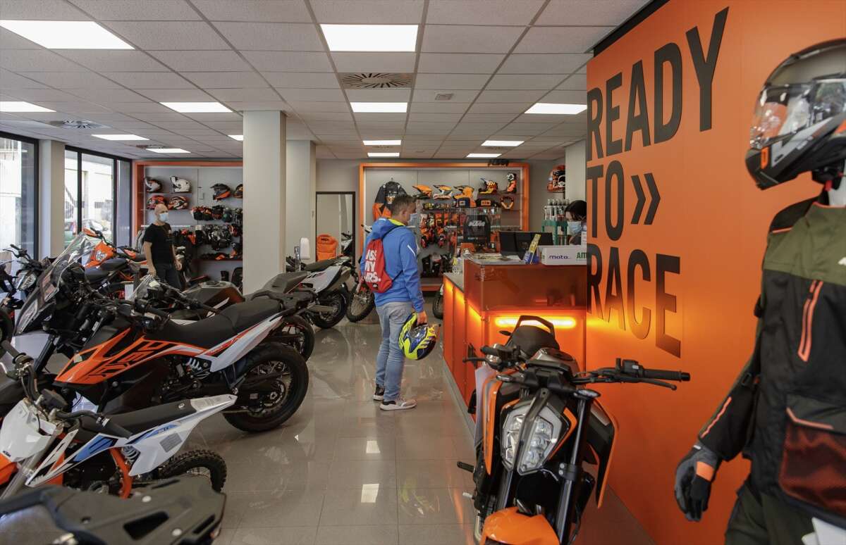 KTM quiebra 