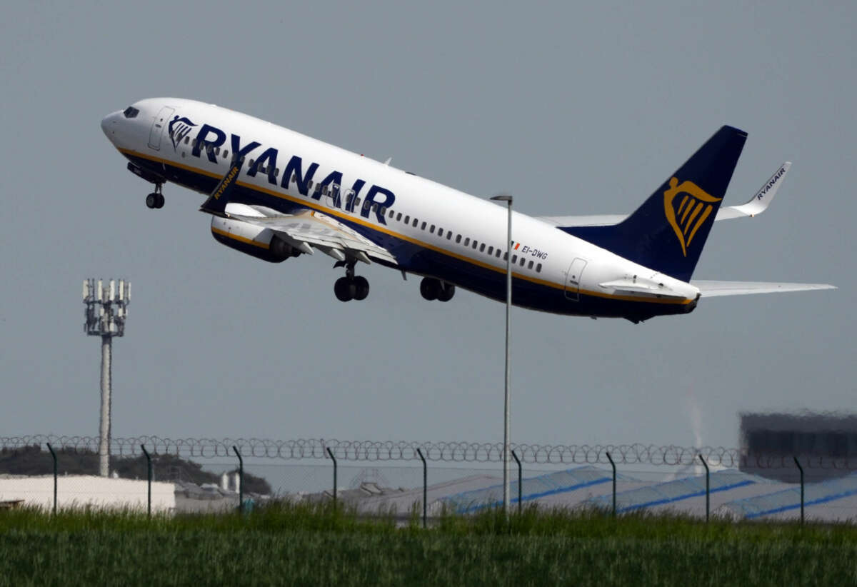 Ryanair multa equipaje de mano