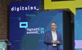 Marius Varzaru, CEO de Digi en España, durante el evento DigitalES Summit 2025