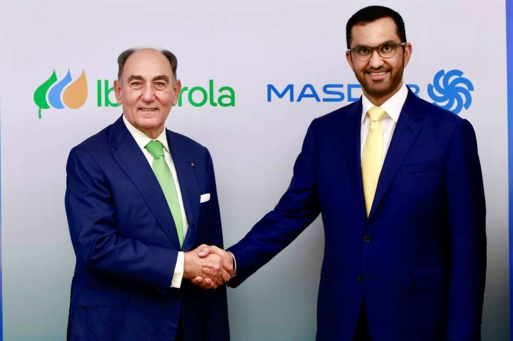 El presidente de Iberdrola, Ignacio Sánchez Galán, junto al Sultan Al Jaber, ministro de Industria y Tecnología Avanzada de los EAU y presidente de Masdar