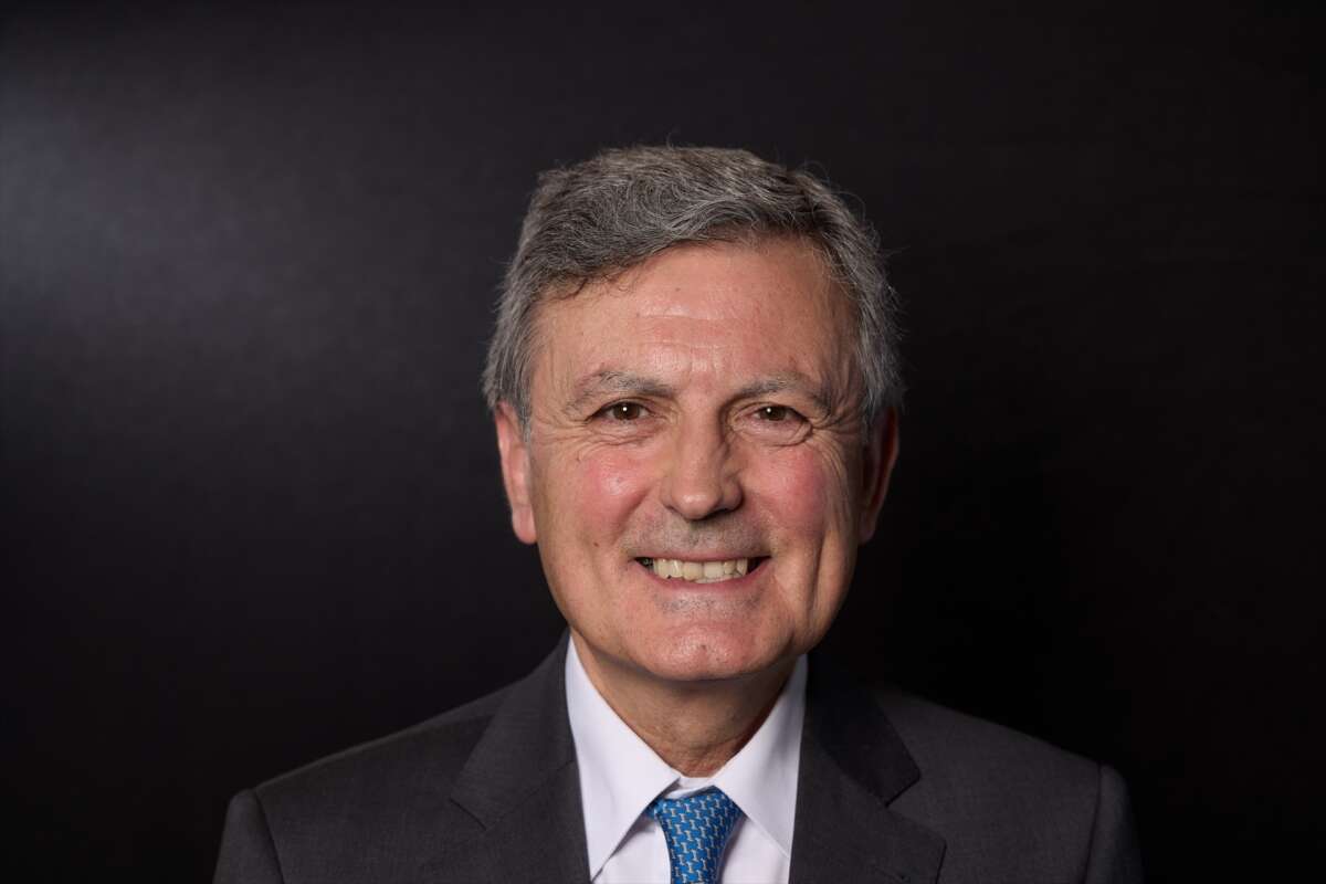 (Foto de ARCHIVO)
El presidente de Correos, Pedro Saura, posa para Europa Press, a 6 de mayo de 2024, en Madrid (España). Pedro Saura es, actualmente, el presidente del Grupo Correos. Previamente ha sido presidente-consejero delegado de la empresa pública Paradores y secretario de Estado de Infraestructuras, Transporte y Vivienda en el Ministerio de Fomento.

Jesús Hellín / Europa Press
06 MAYO 2024;MADRID;RETRATOS;PEDRO SAURA;EUROPA PRESS
06/5/2024