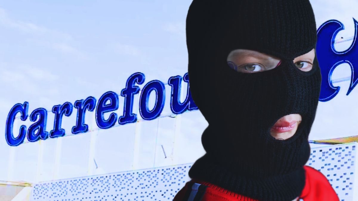 Un empleado roba en Carrefour